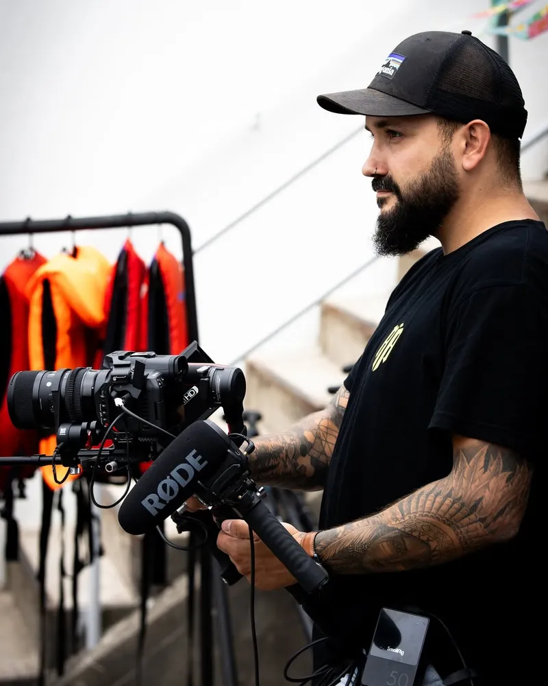 Dennis Güntert — Co-Founder & Videograf bei RandomMedia